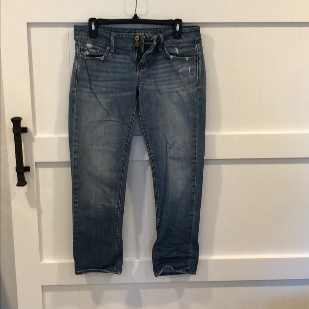American Eagle Crop Jeans